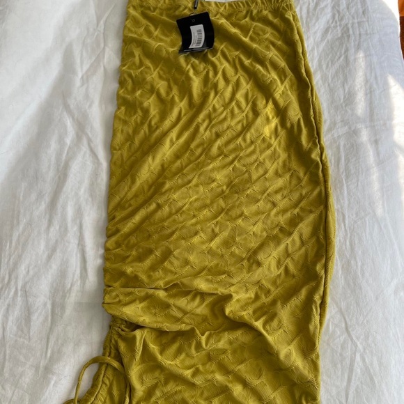 PLT chartreuse skirt set (TALL) - Picture 6 of 8
